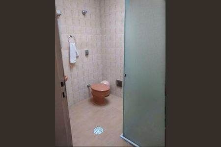 Casa para alugar com 200m², 3 quartos e 2 vagas Casa para alugar com 200m², 3 quartos e 2 vagasBanheiro