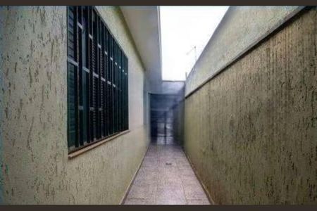 Casa para alugar com 200m², 3 quartos e 2 vagas Casa para alugar com 200m², 3 quartos e 2 vagasCorredor