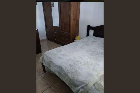 Casa para alugar com 200m², 3 quartos e 2 vagas Casa para alugar com 200m², 3 quartos e 2 vagasQuarto