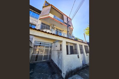 Apartamento à venda com 205m², 3 quartos e 1 vagaFachada