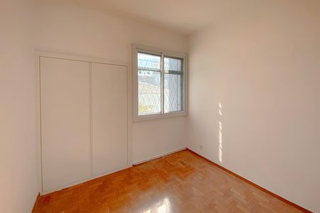 Apartamento para alugar com 135m², 4 quartos e 1 vaga Apartamento para alugar com 135m², 4 quartos e 1 vagaQuarto 2