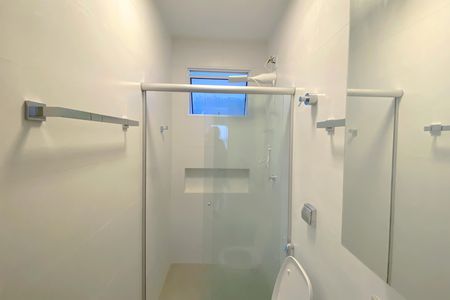Apartamento para alugar com 135m², 4 quartos e 1 vaga Apartamento para alugar com 135m², 4 quartos e 1 vagaBanheiro da Suíte