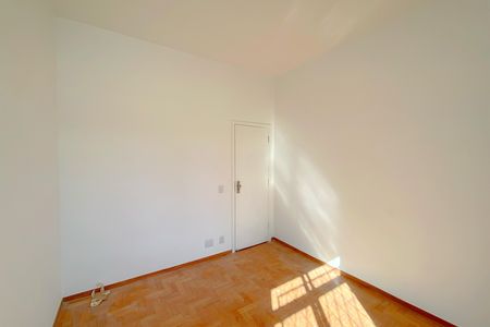 Apartamento para alugar com 135m², 4 quartos e 1 vaga Apartamento para alugar com 135m², 4 quartos e 1 vagaQuarto 1
