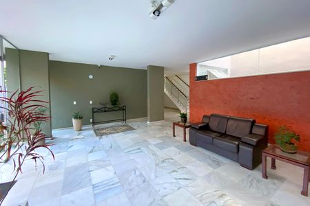 Apartamento para alugar com 135m², 4 quartos e 1 vaga Apartamento para alugar com 135m², 4 quartos e 1 vagaÁrea comum