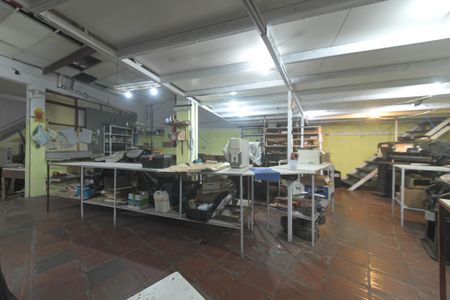 Casa à venda com 145m², 2 quartos e 8 vagasÁrea comum - Ateliê