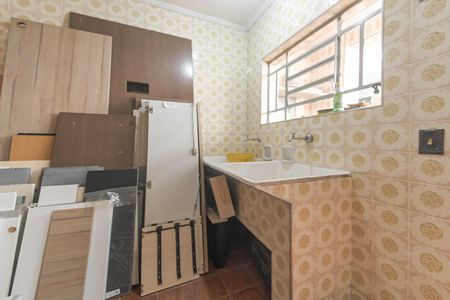 Casa à venda com 145m², 2 quartos e 8 vagasLavanderia