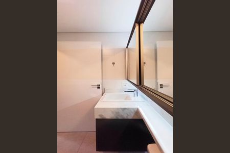 Apartamento para alugar com 70m², 2 quartos e 1 vagaBanheiro