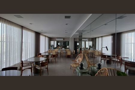 Apartamento para alugar com 70m², 2 quartos e 1 vagaÁrea comum - Salão de festas