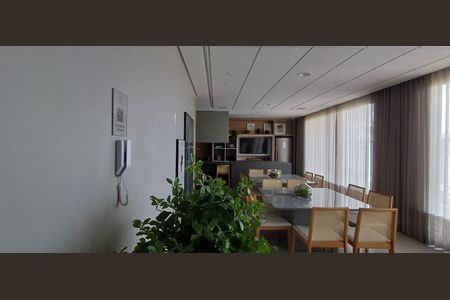 Apartamento para alugar com 70m², 2 quartos e 1 vagaÁrea comum - Salão de festas