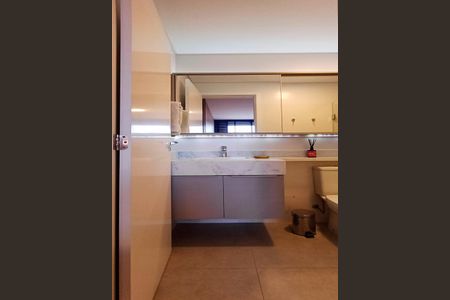 Apartamento para alugar com 70m², 2 quartos e 1 vagaBanheiro da Suíte