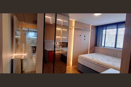 Apartamento para alugar com 70m², 2 quartos e 1 vagaSuíte