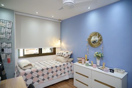 Apartamento à venda com 130m², 3 quartos e 2 vagasQuarto 2