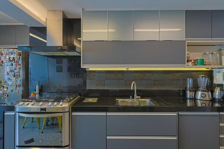 Apartamento à venda com 240m², 5 quartos e 4 vagasCozinha