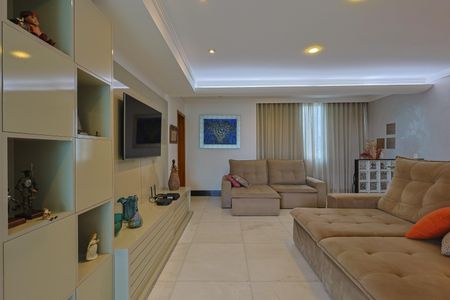 Apartamento à venda com 240m², 5 quartos e 4 vagasSala 2