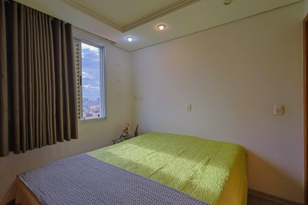 Apartamento à venda com 240m², 5 quartos e 4 vagasQuarto 3