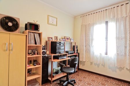 Apartamento à venda com 160m², 3 quartos e 2 vagas Apartamento à venda com 160m², 3 quartos e 2 vagasQuarto 2