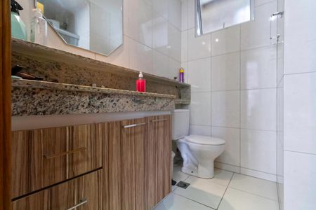 Apartamento à venda com 177m², 3 quartos e 3 vagasBanheiro social