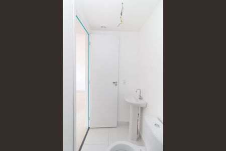Apartamento à venda com 31m², 2 quartos e sem vaga Apartamento à venda com 31m², 2 quartos e sem vagaBanheiro