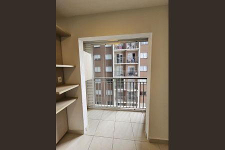 Apartamento à venda com 27m², 1 quarto e sem vagaFoto 02