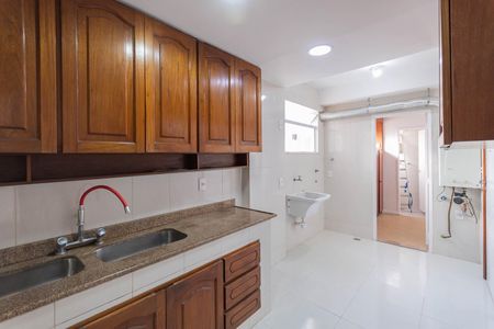 Apartamento à venda com 100m², 3 quartos e 2 vagasCozinha e Área de Serviço
