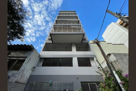 Apartamento à venda com 100m², 3 quartos e 2 vagas Apartamento à venda com 100m², 3 quartos e 2 vagasFachada