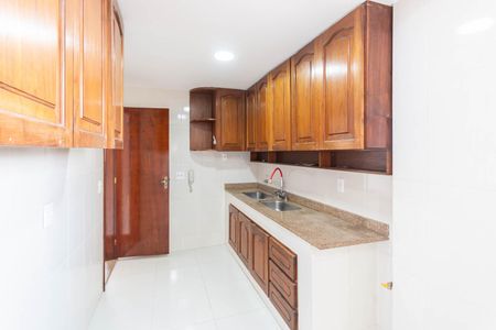 Apartamento à venda com 100m², 3 quartos e 2 vagasCozinha e Área de Serviço
