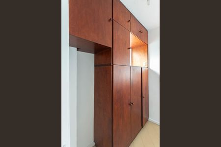 Apartamento à venda com 100m², 3 quartos e 2 vagasQuarto de Serviço