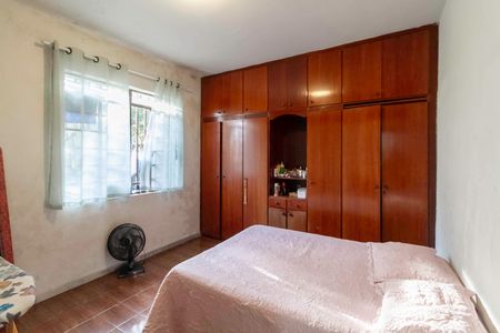 Casa à venda com 1068m², 3 quartos e 8 vagas Casa à venda com 1068m², 3 quartos e 8 vagasQuarto 3