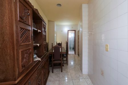 Casa à venda com 155m², 3 quartos e 2 vagas Casa à venda com 155m², 3 quartos e 2 vagasSala de Jantar