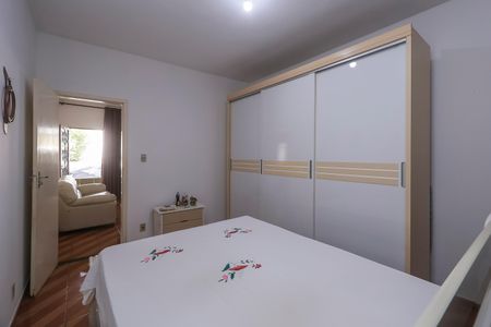 Casa à venda com 155m², 3 quartos e 2 vagas Casa à venda com 155m², 3 quartos e 2 vagasQuarto 1