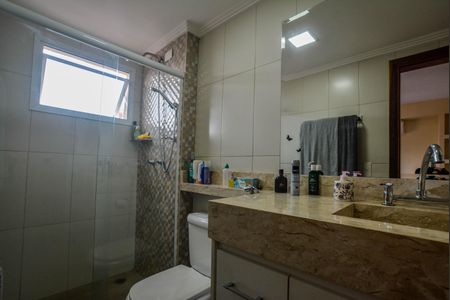 Apartamento à venda com 115m², 3 quartos e 4 vagasBanheiro da Suíte 3