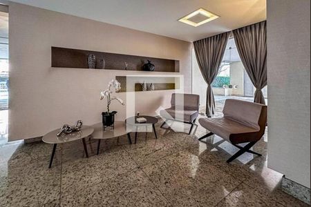 Apartamento à venda com 115m², 3 quartos e 4 vagasHall