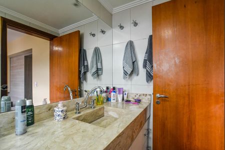 Apartamento à venda com 115m², 3 quartos e 4 vagasBanheiro da Suíte 3