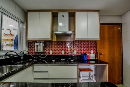 Apartamento à venda com 115m², 3 quartos e 4 vagasCozinha