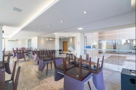 Apartamento à venda com 115m², 3 quartos e 4 vagasÁrea comum - Salão de festas