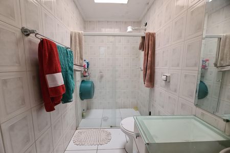 Casa à venda com 79m², 2 quartos e 2 vagasBanheiro