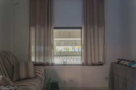 Casa à venda com 210m², 3 quartos e 2 vagas Casa à venda com 210m², 3 quartos e 2 vagasSala