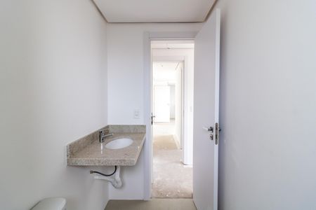 Apartamento à venda com 61m², 2 quartos e 1 vaga Apartamento à venda com 61m², 2 quartos e 1 vagaBanheiro da Suíte
