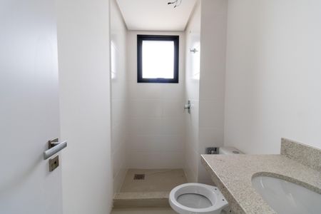 Apartamento à venda com 61m², 2 quartos e 1 vaga Apartamento à venda com 61m², 2 quartos e 1 vagaBanheiro da Suíte
