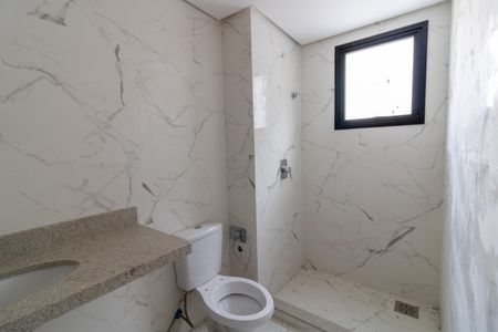 Apartamento à venda com 75m², 2 quartos e 2 vagas Apartamento à venda com 75m², 2 quartos e 2 vagasBanheiro da Suíte