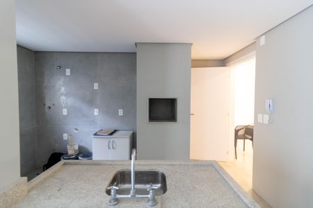 Apartamento à venda com 75m², 2 quartos e 2 vagas Apartamento à venda com 75m², 2 quartos e 2 vagasCozinha e Área de Serviço