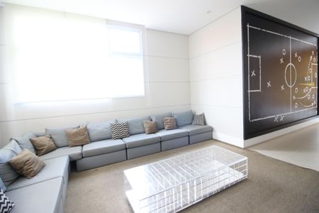 Apartamento à venda com 125m², 3 quartos e 2 vagasÁrea comum - Espaço adulto