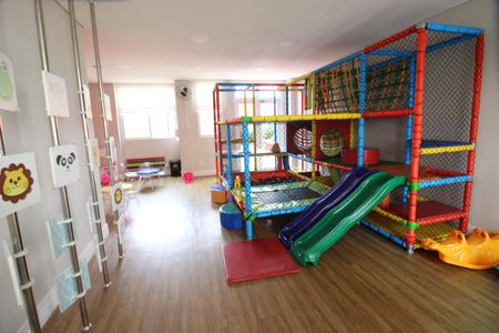 Apartamento à venda com 125m², 3 quartos e 2 vagasÁrea comum - Brinquedoteca