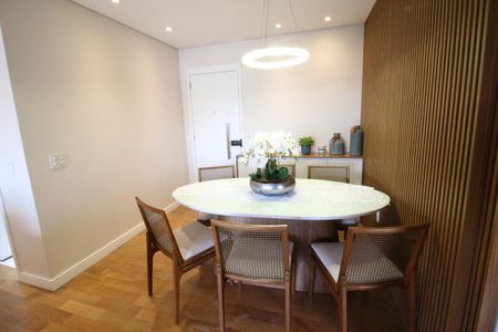 Apartamento à venda com 125m², 3 quartos e 2 vagasSala