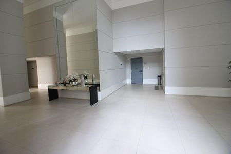 Apartamento à venda com 125m², 3 quartos e 2 vagasHall social