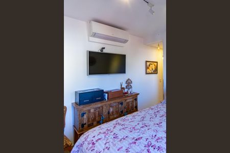 Apartamento para alugar com 73m², 2 quartos e 3 vagas Apartamento para alugar com 73m², 2 quartos e 3 vagasSuíte 1