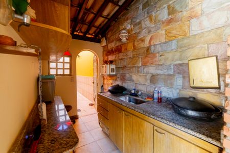 Casa à venda com 360m², 4 quartos e 4 vagasÁrea comum