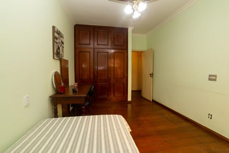 Casa à venda com 360m², 4 quartos e 4 vagasQuarto 1
