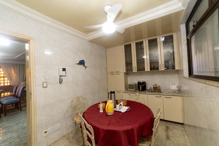 Casa à venda com 360m², 4 quartos e 4 vagasCopa