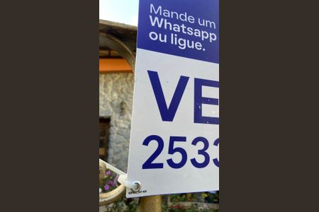 Casa à venda com 360m², 4 quartos e 4 vagasPlaca instalada